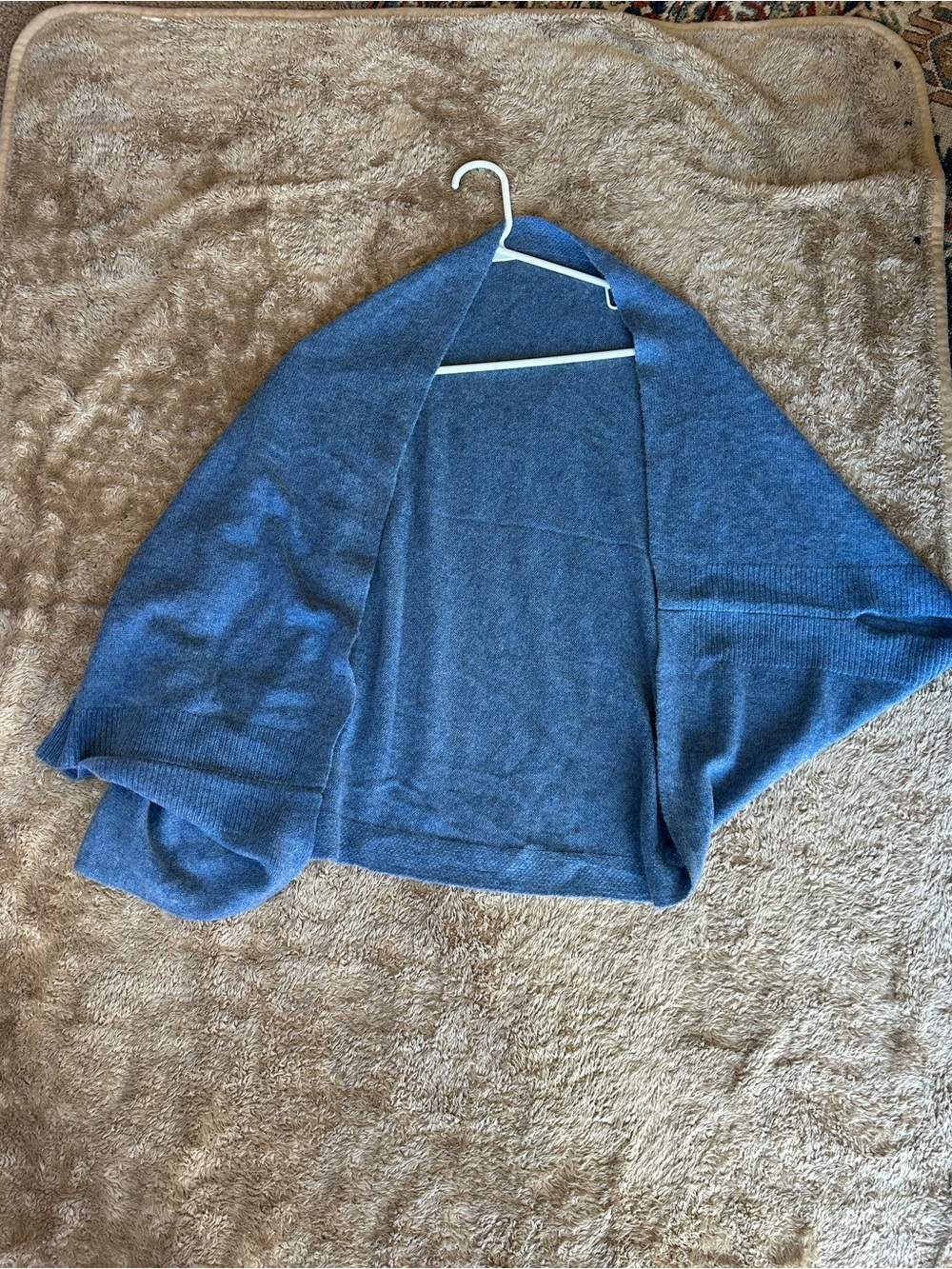 NEW 100% Cashmere Blue shawl or bolero
